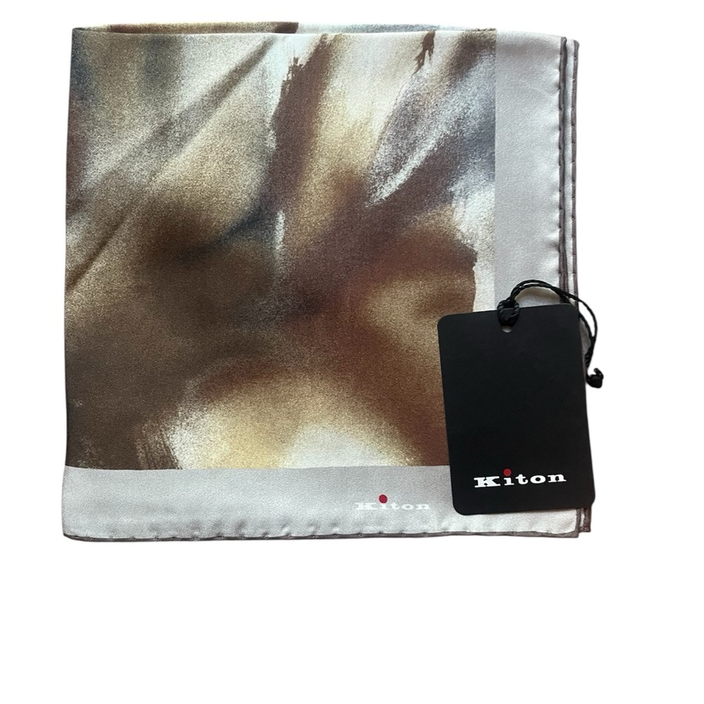 NWT Kiton Pocket Square 100% Silk Beige/brown Pocket Square 15x15